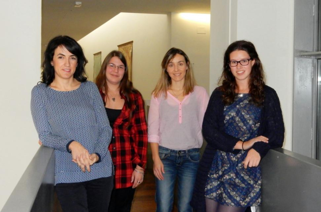 Raquel Fidalgo, Rut Sánchez, Patricia Robledo y María Arrimada en la Universidad de León.-EL MUNDO