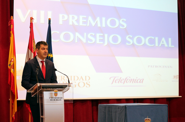 Jerónimo González Bernal, investigador principal, durante su intervención el 23 de enero de 2020 en los Premios del Consejo Social de la UBU. ECB