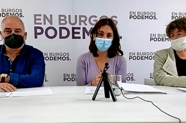 Ignacio Palma, Marga Arroyo y Céline Martín, durante la rueda de prensa de hoy. ECB