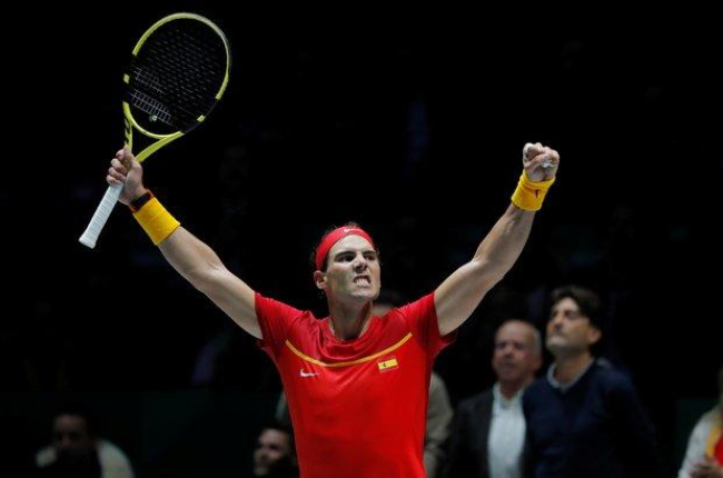 Rafa Nadal celebra el triunfo en su partido individual ante el ruso Kachanov en la Copa Davis.-X01622
