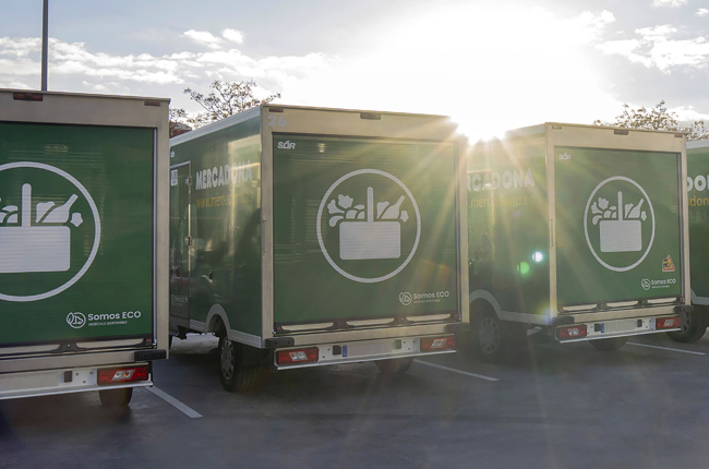 FLOTA . La compañía ha seguido optimizando la logística de la flota de camiones contratada, compuesta en su totalidad por vehículos último modelo Euro VI más respetuosos con el medioambiente. En 2022, además, se han utilizado 95 camiones propulsados a gas natural licuado y 18 camiones propulsados a gas natural comprimido.