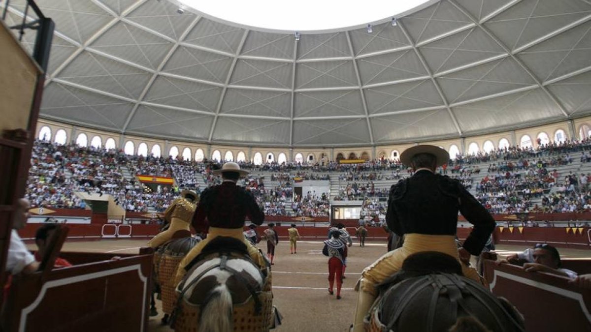 La plaza de toros de Aranda durante un festejo.-I. L. M.