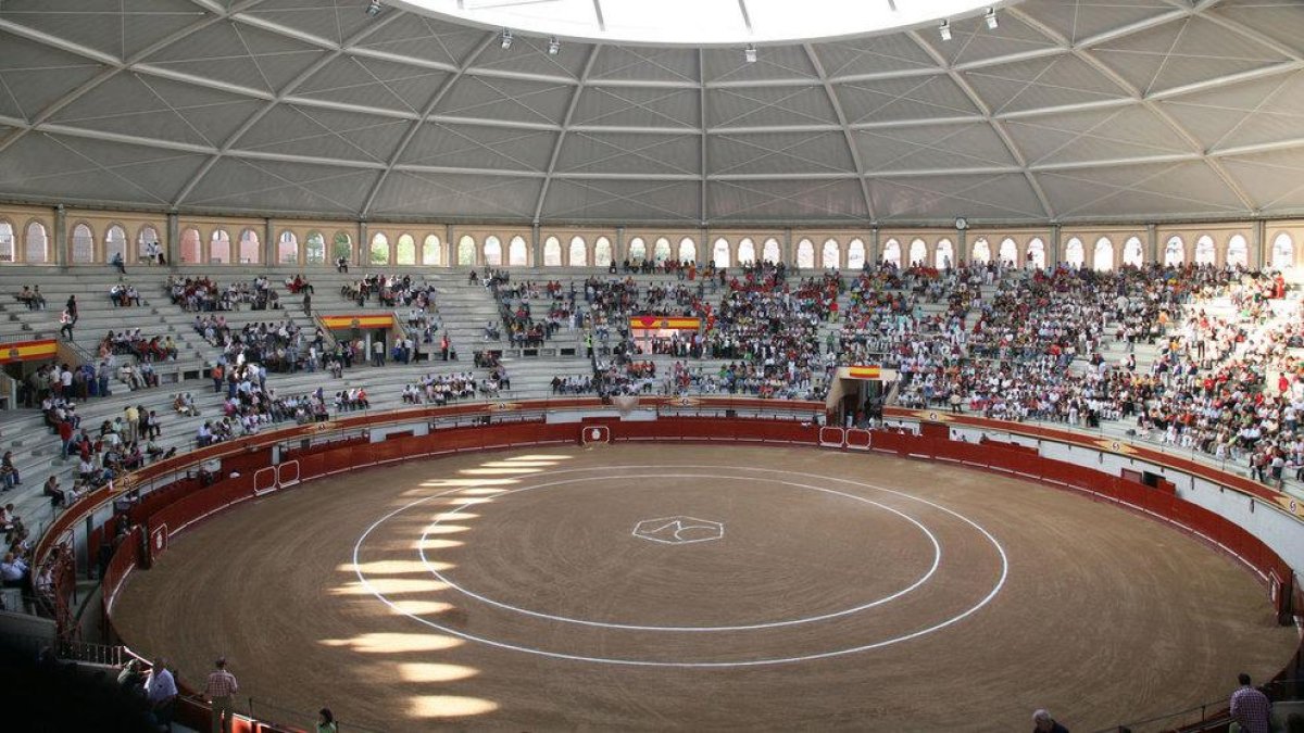 Imagen de archivo de la plaza de toros de Aranda