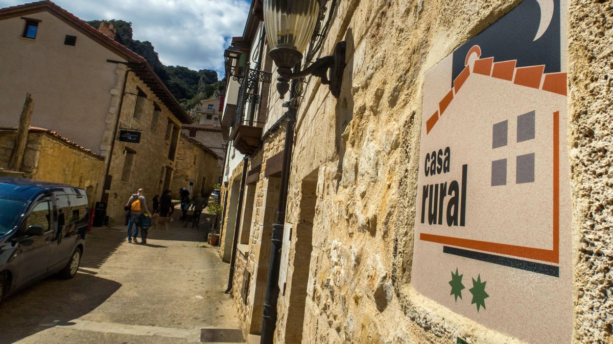 Las casas rurales suponen un impulso económico para muchos pueblos de la provincia.