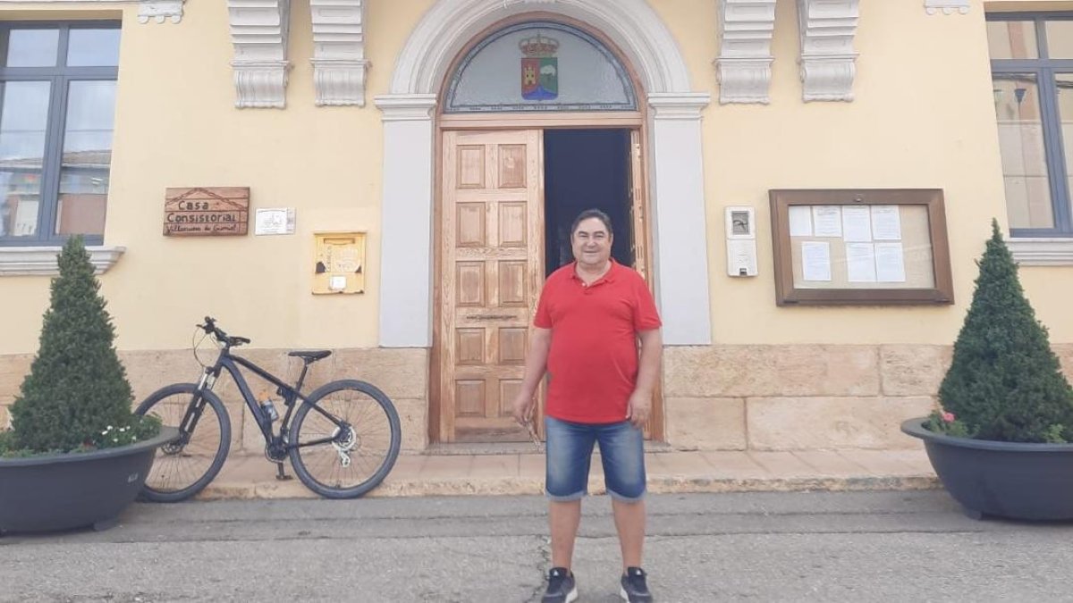 Felipe Nebreda es el alcalde de Villanueva de Gumiel