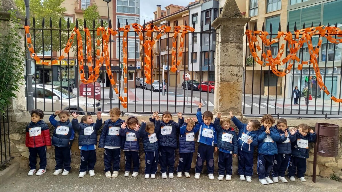 Imagen de la carrera solidaria organizada por el colegio Vera Cruz a favor de la lucha contra la leucemia infantil