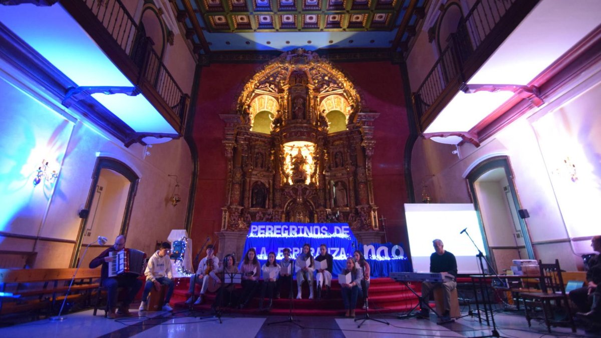 Tercera edición de la Noche de Arte y Oración (NAO) en el seminario de San José.