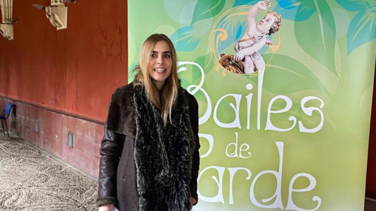 Carolina Álvarez presentó esta nueva edición de los Bailes de Tarde en el Real Monasterio de San Agustín.