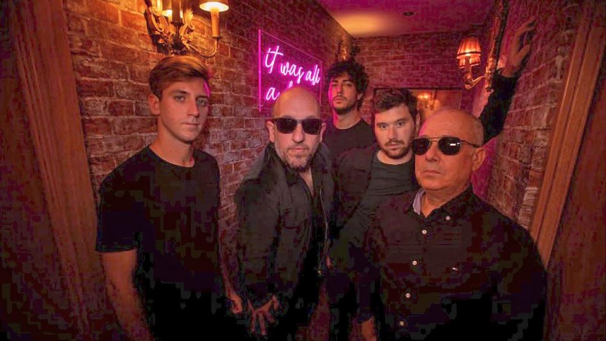 Glotón, el grupo de Javier Ajenjo (Sonorama), actuará en la final del Concurso de La Rúa.