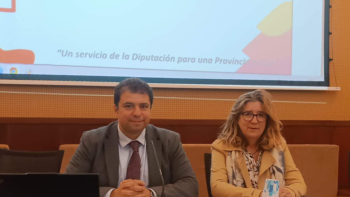 Carlos Gallo y Susana Díez, en el monasterio de San Agustín.