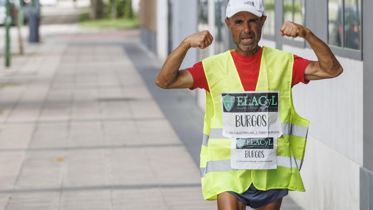 Santos Llamosas, en Burgos, a punto de llegar a la sede de ELACyL.