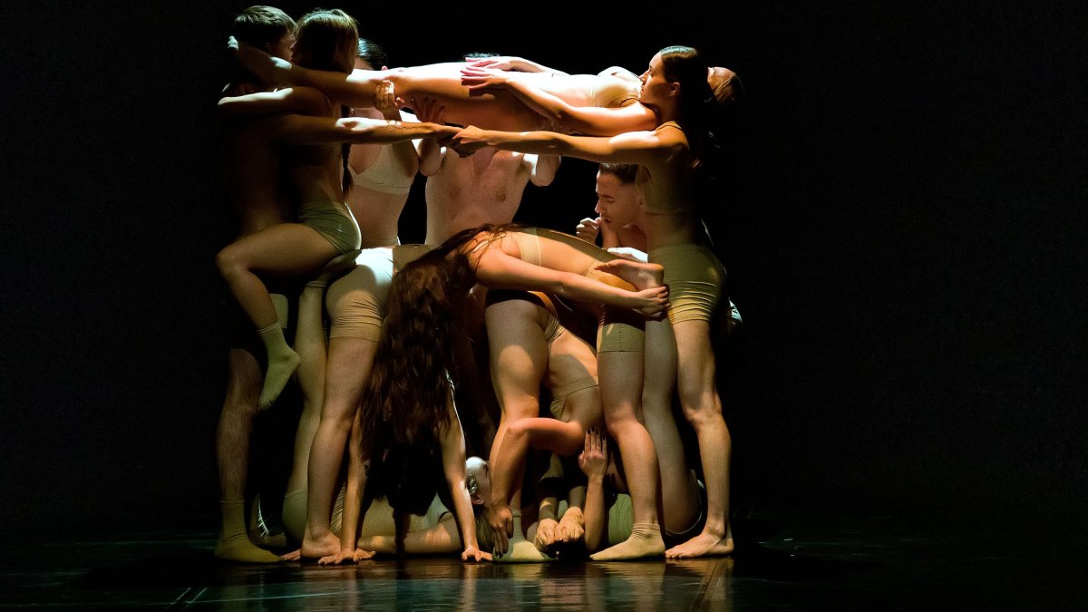La Gala Dosis de Magia subió al escenario a los alumnos de 5º y 6º de Danza Clásica y Contemporánea.
