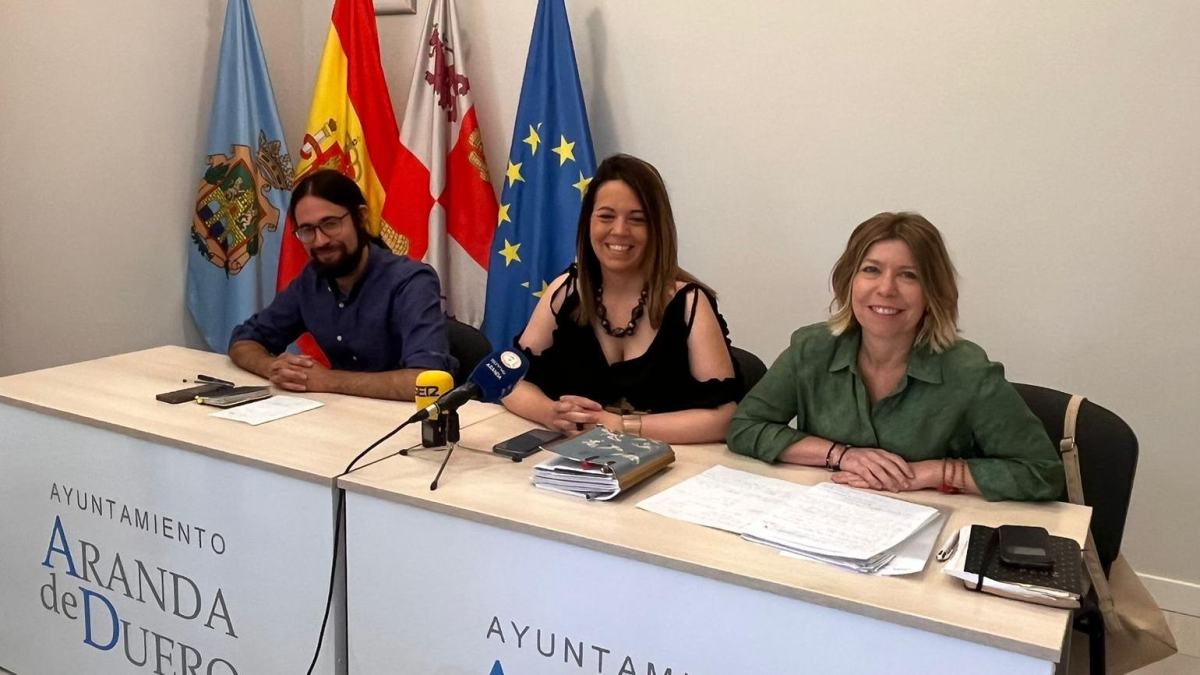 De izquierda a derecha, los concejales de Medio Ambiente, Personal y Urbanismo