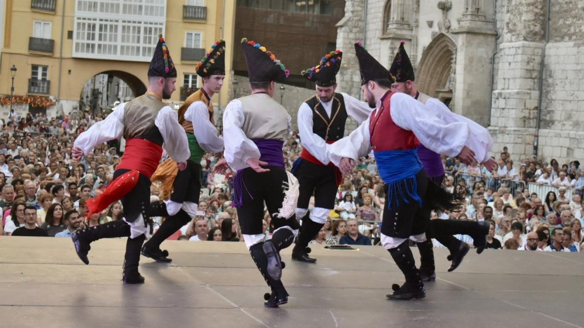 Clausura del Festival Internacional de Folclore Ciudad de Burgos el año pasado.