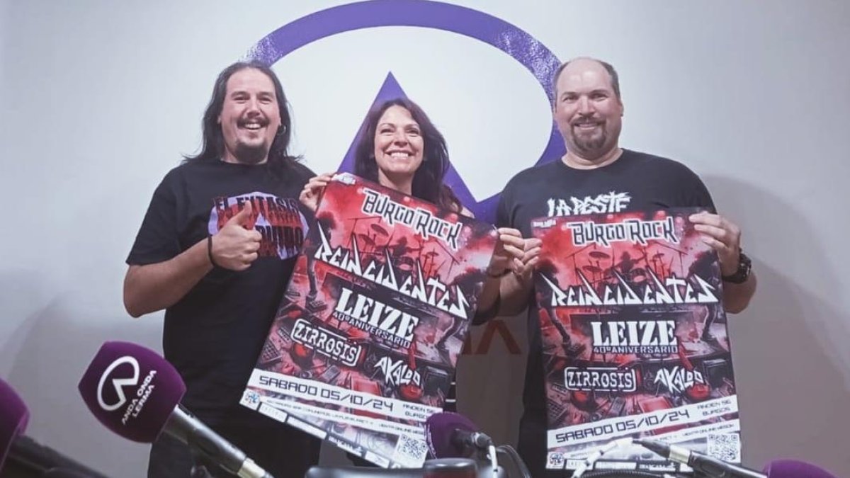 Gonzalo Navazo y Rosa Contreras, organizadores del BurgoRock, con Javi Peral, de Onda Rock Lerma.