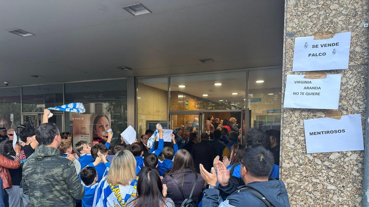 Muchos socios han exigido entrar tras el rechazo de la directiva