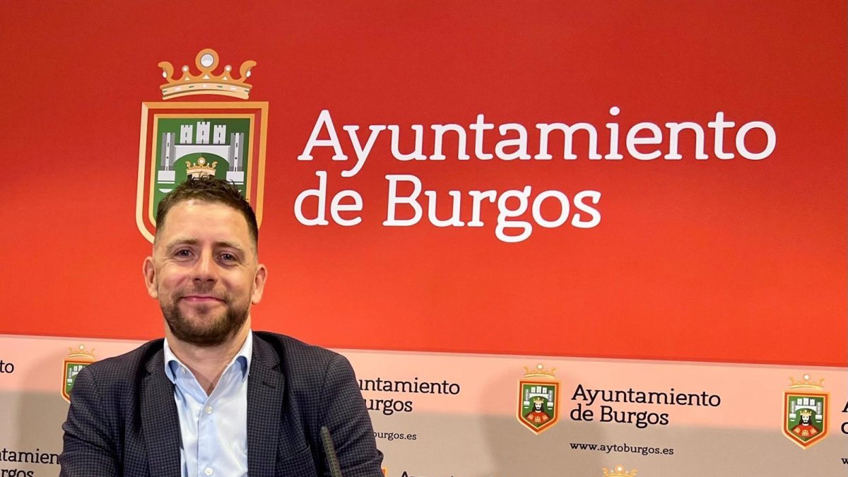 El concejal socialista Josué Temiño.