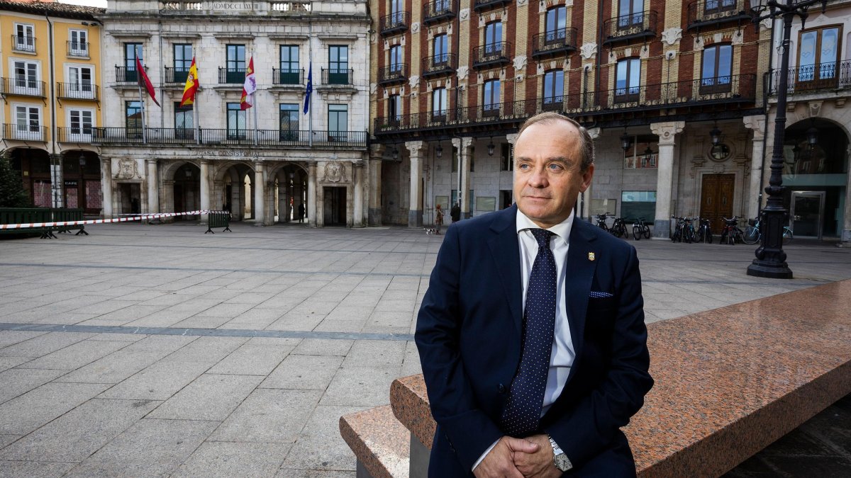 El portavoz de Vox, Fernando Martínez-Acitores, encara su nuevo papel en la oposición en el Ayuntamiento de Burgos.