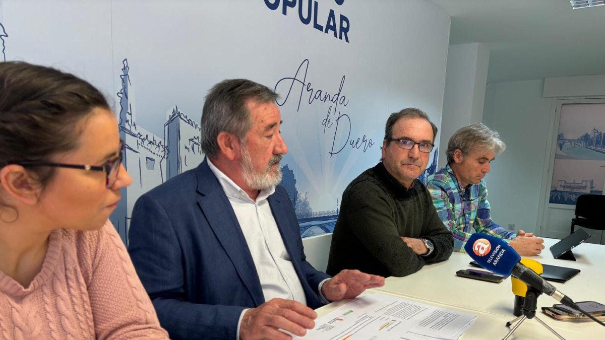 El alcalde pedáneo está respaldado por el PP comarcal