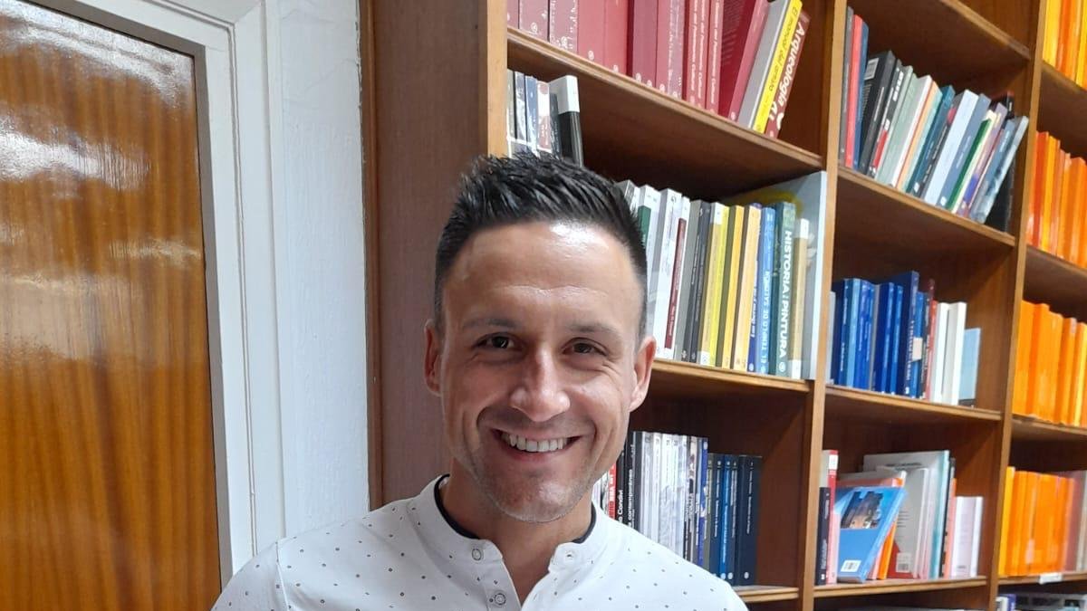 El escritor Ángel Narro tiene raíces en Fuentenebro