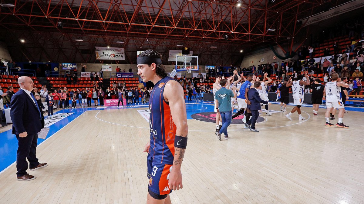 Pacheco seguirá su carrera fuera de El Plantío.