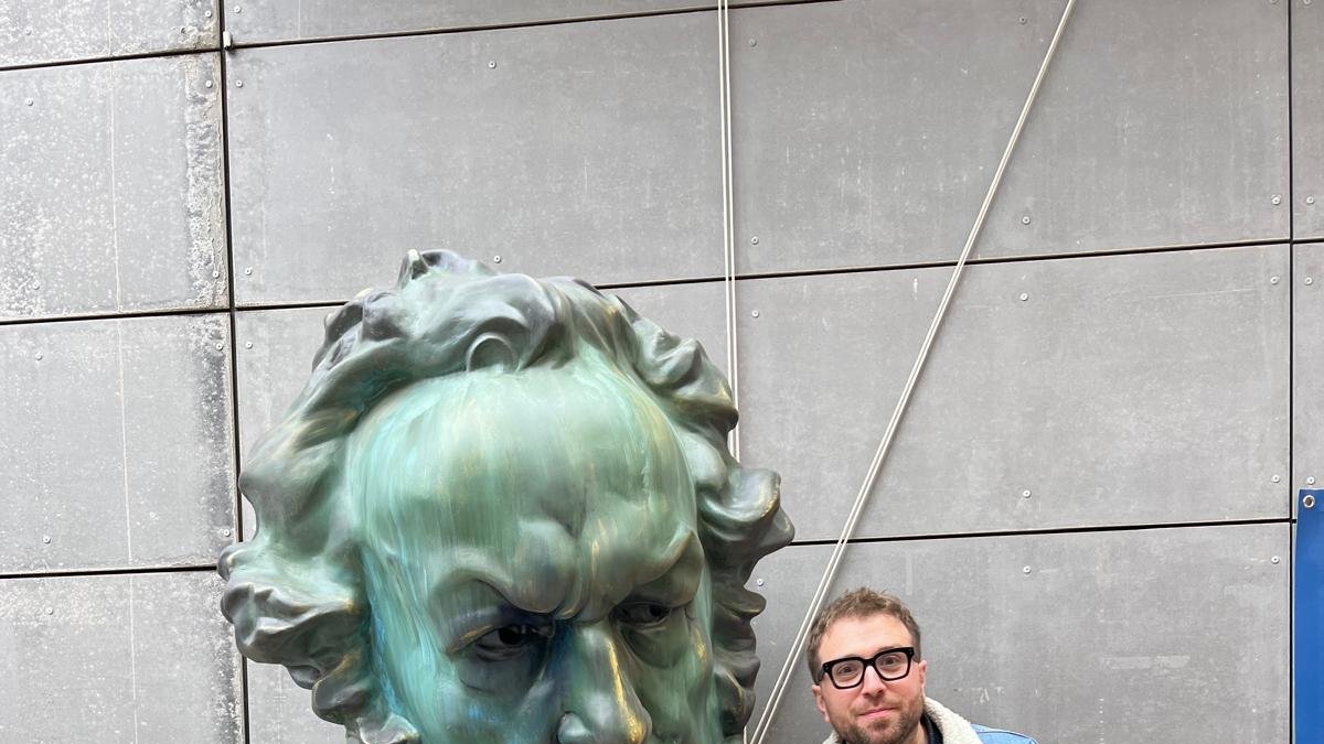 Antonio García Castro es el presidente y creador de la Asociación El Mostacho