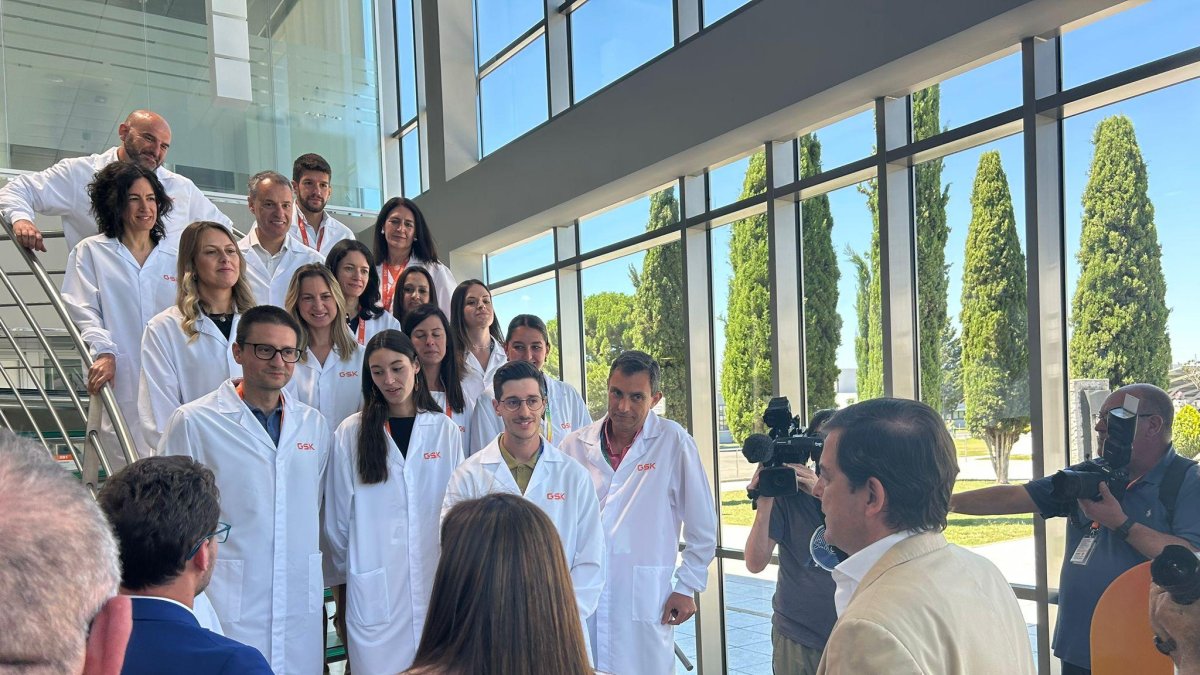 Mañueco visita GSK Aranda
