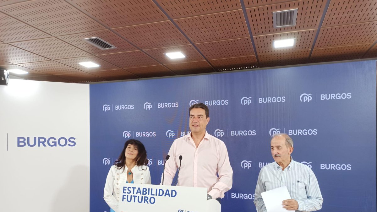 Inmaculada Sierra, Ángel Ibáñez y Ramiro Ibáñez.