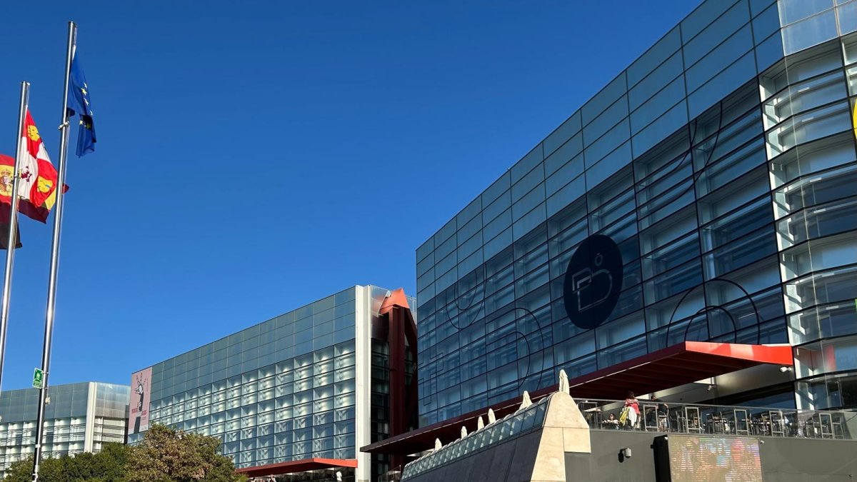 Vox incidió en lo sucios que están los suelos del paseo Sierra de Atapuerca y el Espolón, así como de otras calles céntricas.