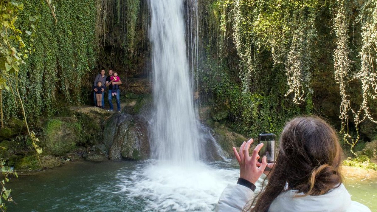 El turista extranjero se acerca cada vez mas al turismo rural que ofrecen los pequeños pueblos de Burgos.