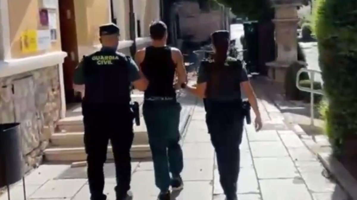 El joven fue detenido por la Guardia Civil de Lerma.