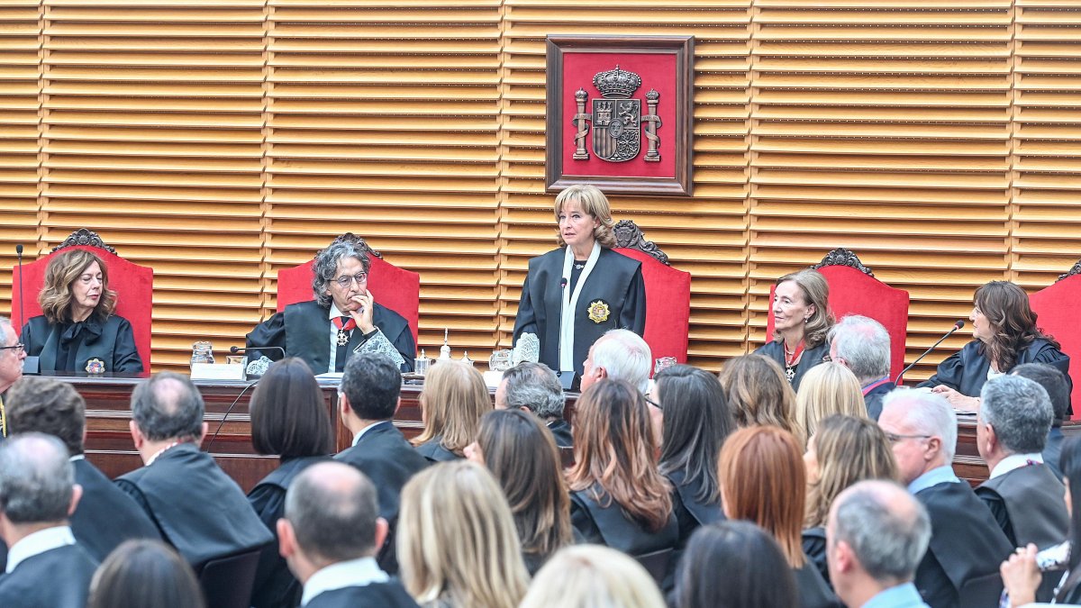 La presidenta del TSJCyL, Ana del Ser, inaugura el Año Judicial 2025-2026.