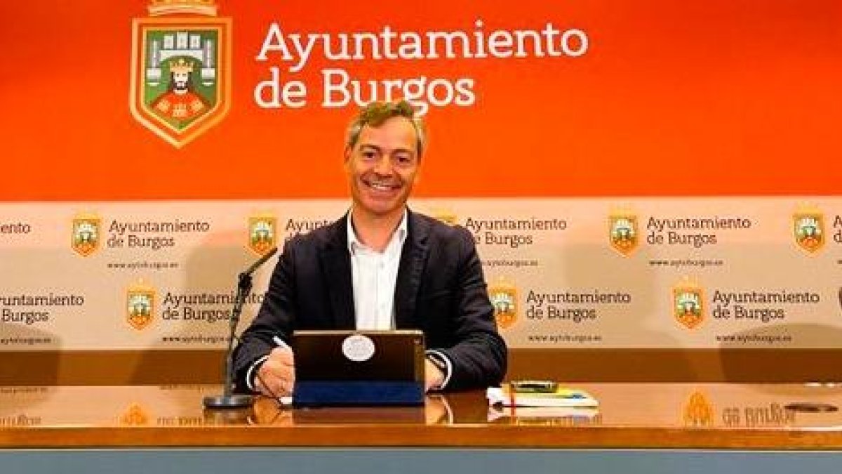 El concejal de Movilidad del Ayuntamiento de Burgos, César Barriada.