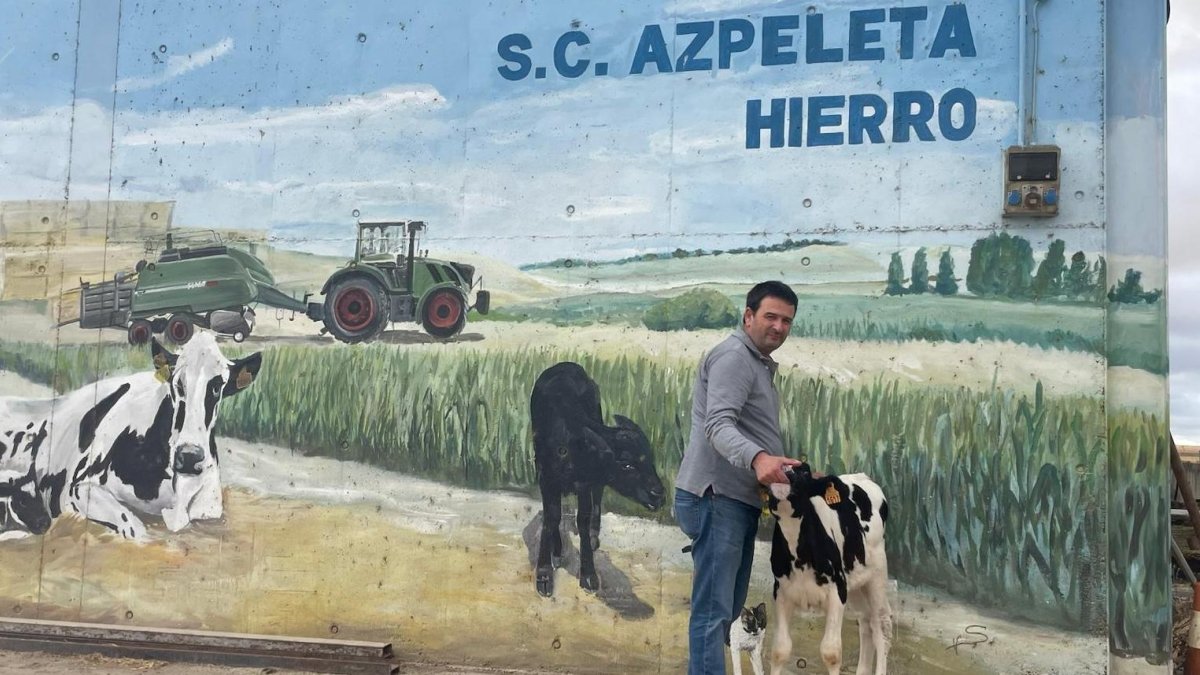 Javier Azpeleta es representante del sector lácteo de Urcacyl en Castilla y León, y vicepresidente a nivel nacional en cooperativas agroalimentarias