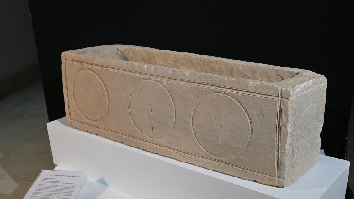 Imagen del sarcófago.