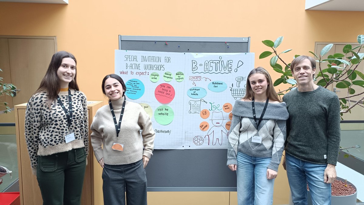 Imagen de las estudiantes que han participado en el encuentro.