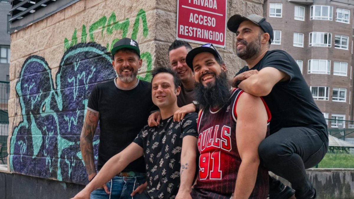 El grupo de rock burgalés Eslabon, cada vez más cerca de su 20 aniversario.