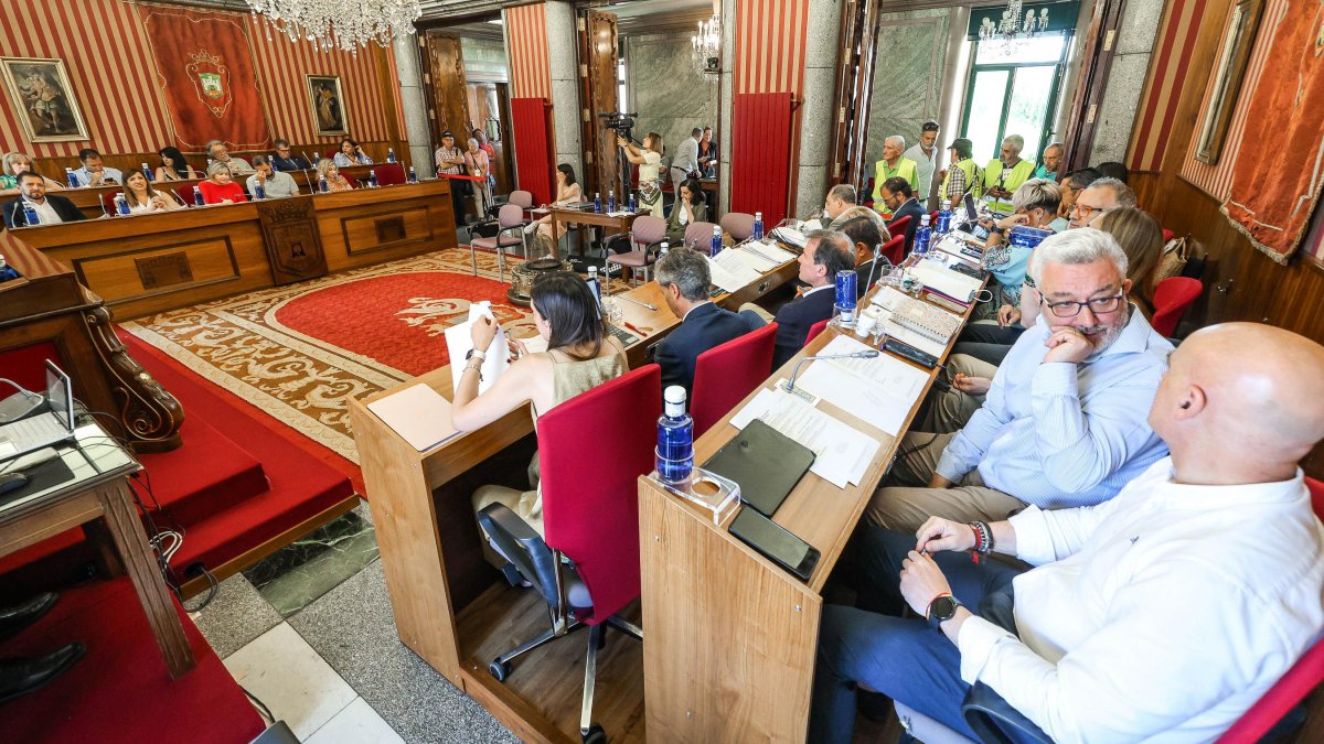 Instante del pleno municipal del mes de junio el Ayuntamiento de Burgos.