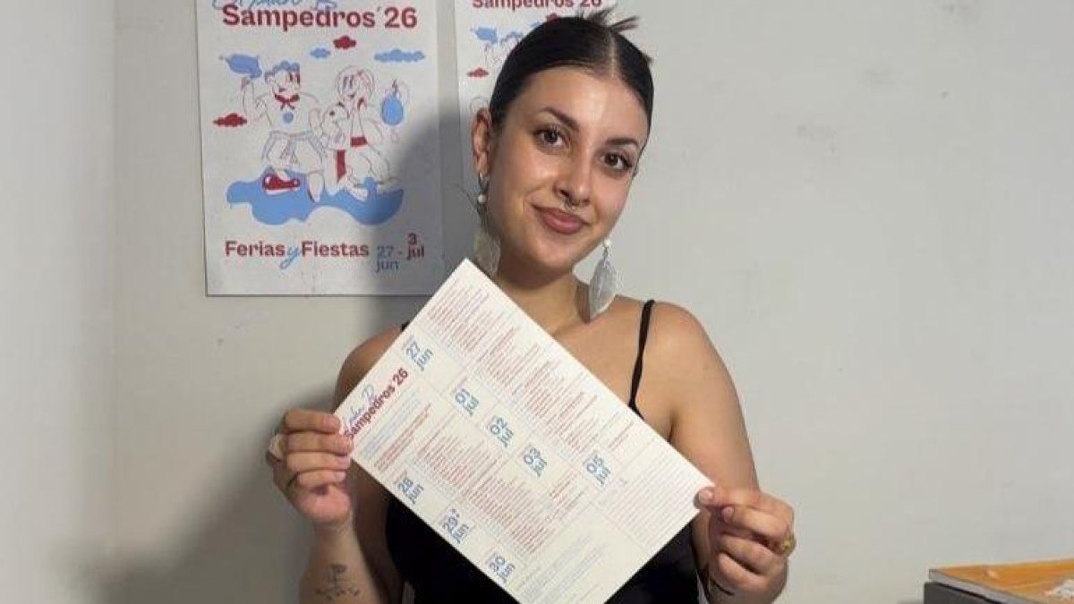 María Mondragón muestra su programa alternativo.