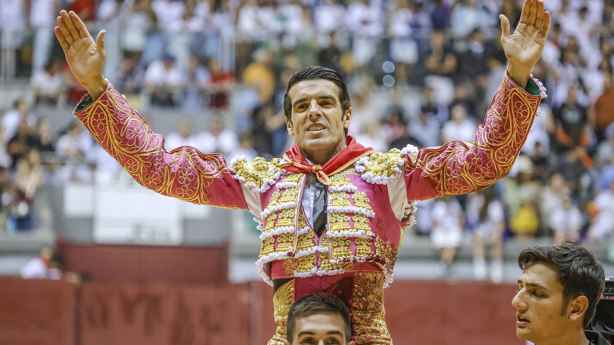 Emilio de Justo salió triunfante del Coliseum.