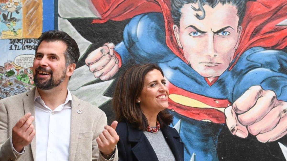 Luis Tudanca y Esther Peña en una imagen de archivo.