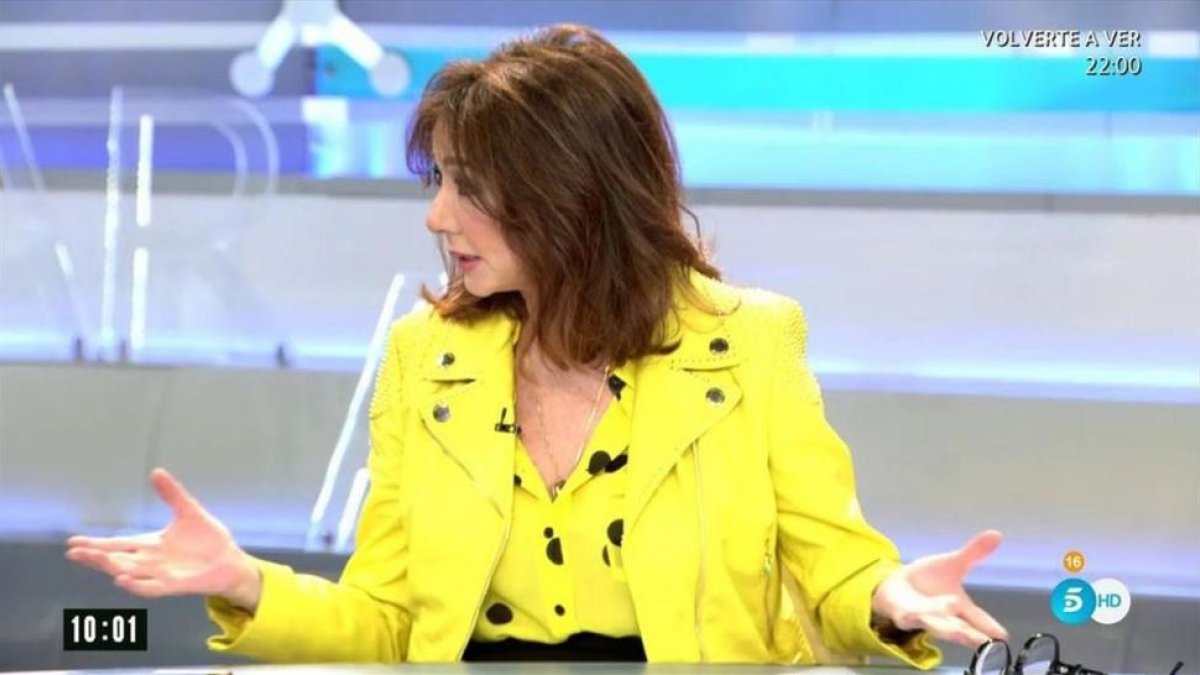 Ana Rosa, en un momento de su magacín en Tele 5.-VIDEOTAPE