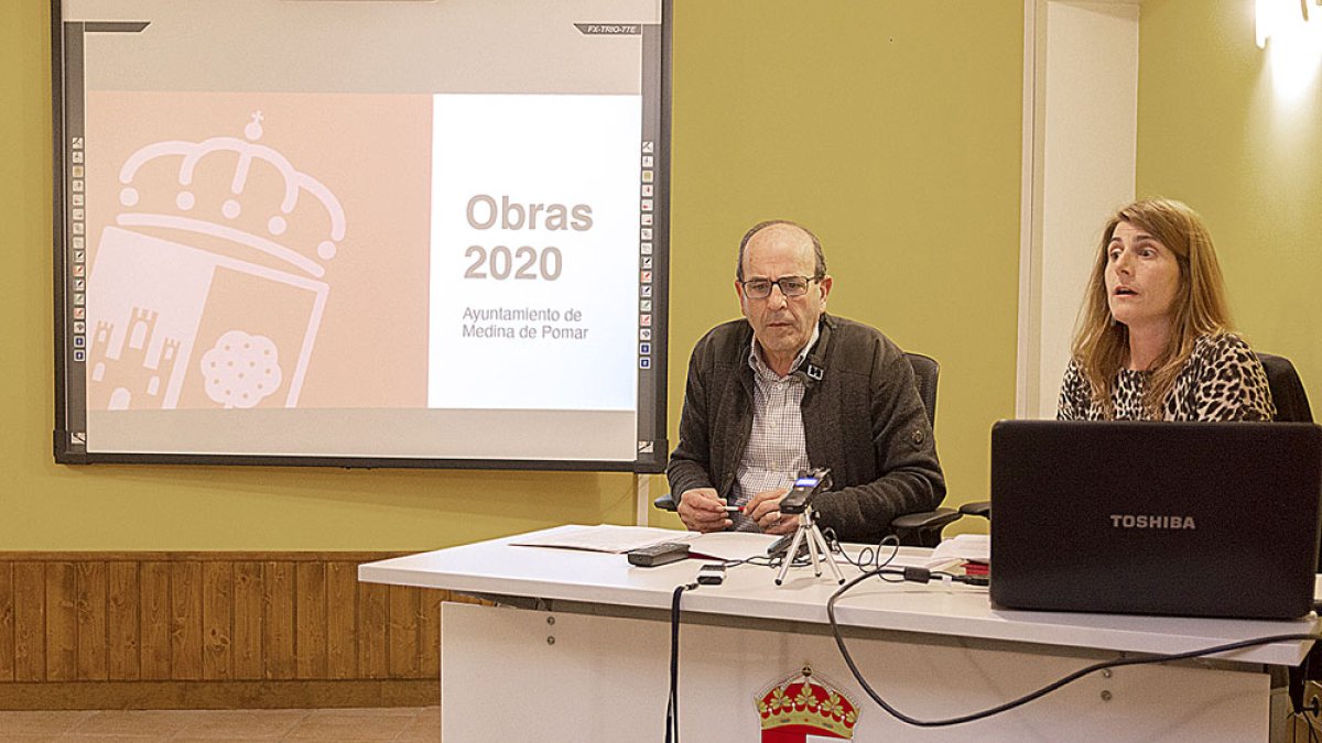 Los encargados de presentar las actuaciones previstas fueron los concejales Juan Carlos López e Inma Hierro. ECB