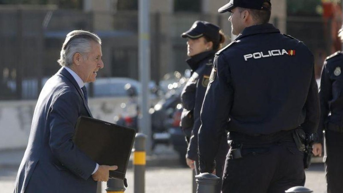 Blesa a su llegada este viernes a la Audiencia Nacional.-JOSÉ LUIS ROCA