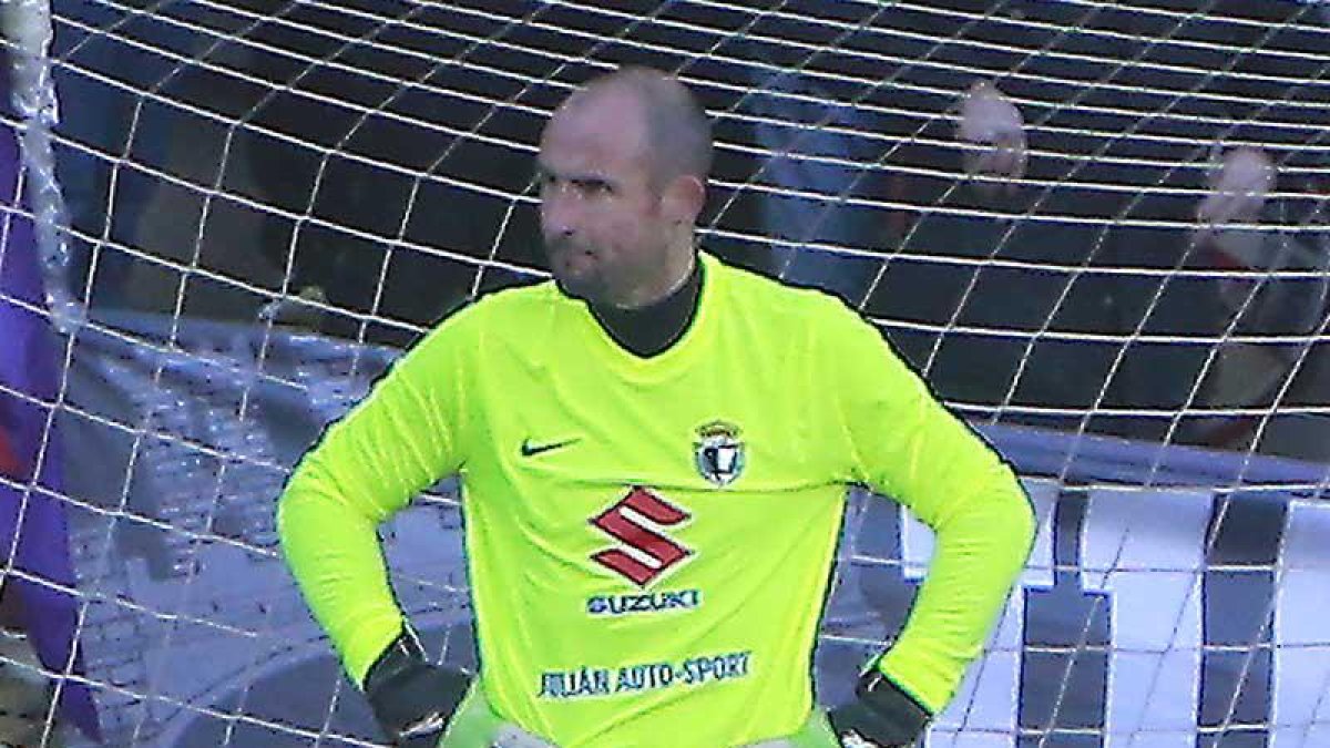 Ni Burgos CF ni Mirandés pasan por su mejor momento en el campeonato liguero.-RAÚL G. OCHOA