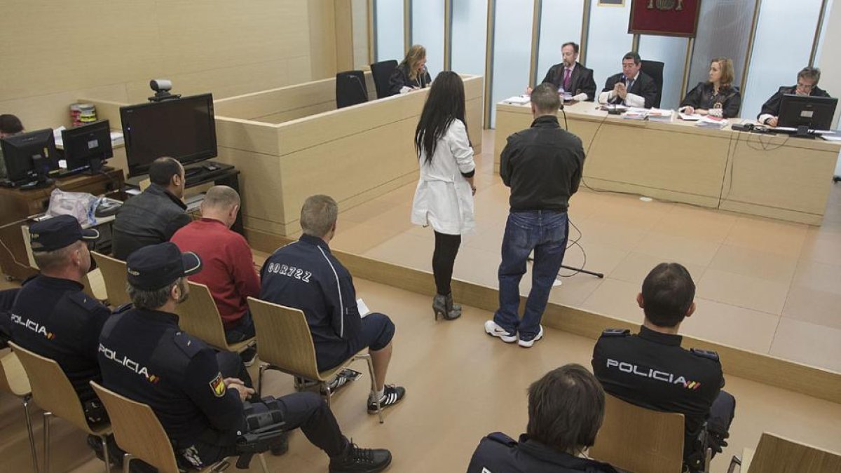 Imagen de un juicio celebrado en la sala de vistas del Palacio de Justicia.-SANTI OTERO