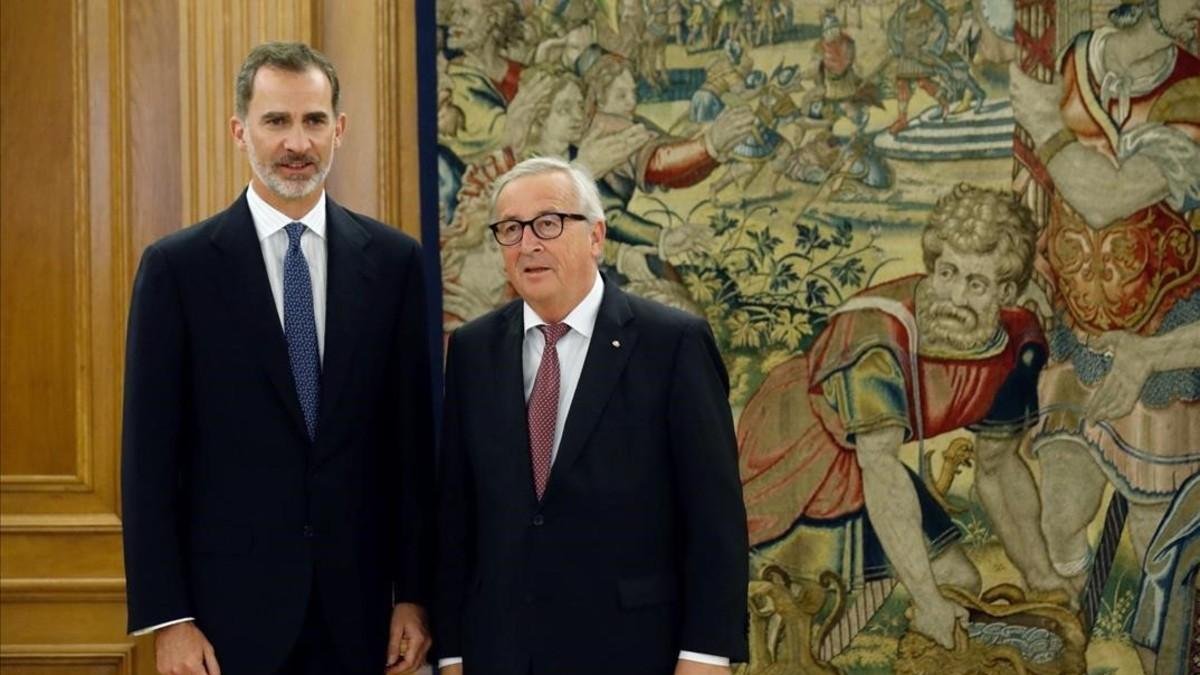 El rey Felipe VI, en la recepción al presidente de la Comisión Europea, Jean Claude Juncker-KIKO HUESCA
