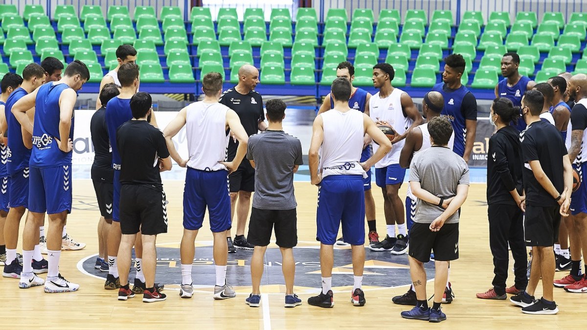 Foto de grupo del Hereda San Pablo Burgos en un entrenamiento. B. B. HOJAS / SPB