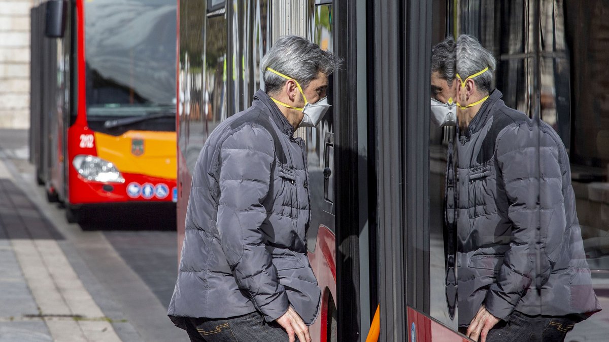 Imagen de un autohbús urbano. SANTI OTERO