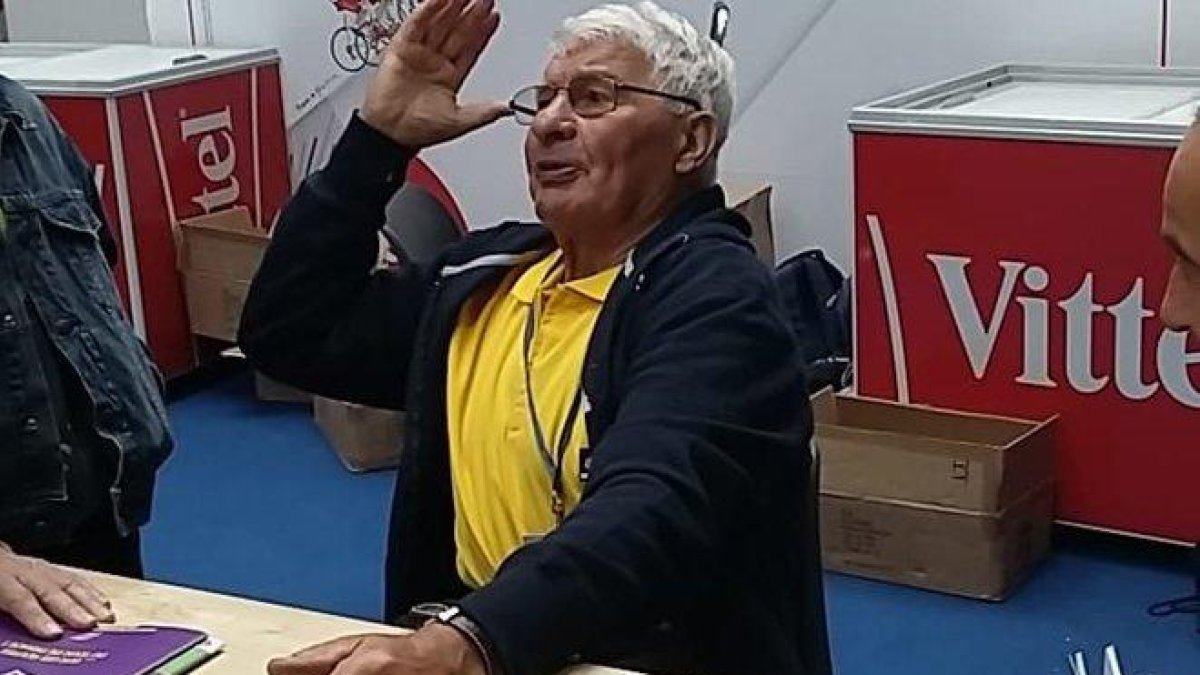 Raymond Poulidor, en una imagen del Tour del 2018.-SERGI LÓPEZ-EGEA